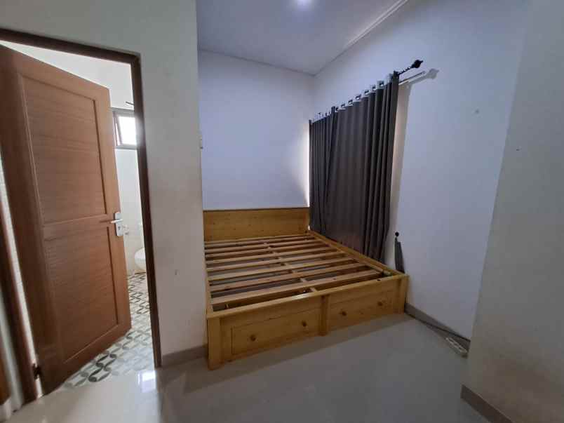 dijual rumah vertihouz cimanggis