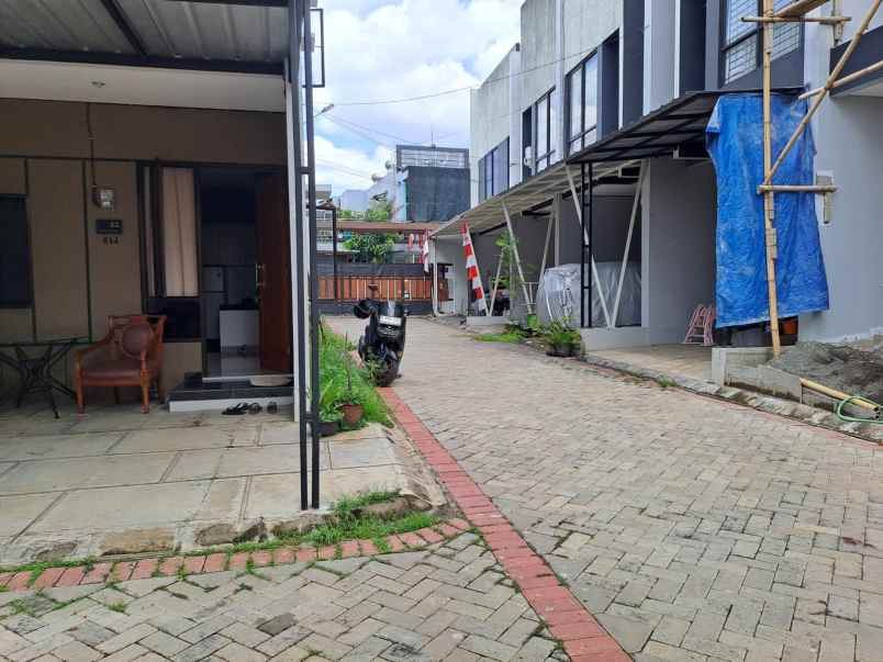 dijual rumah vertihouz cimanggis