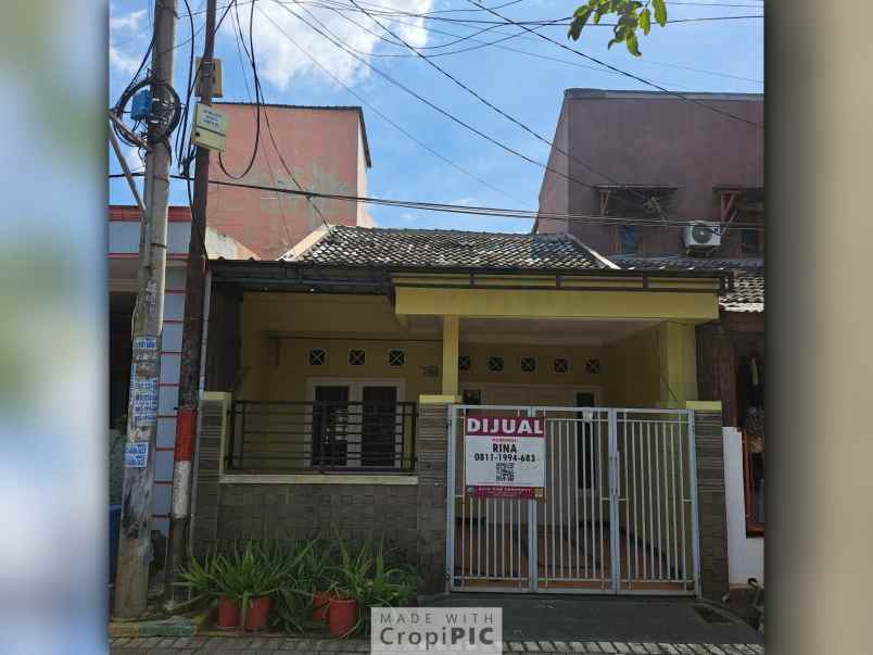 dijual rumah vila gading harapan