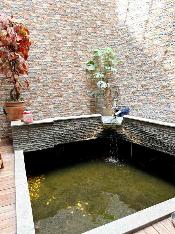 dijual rumah villa melati mas