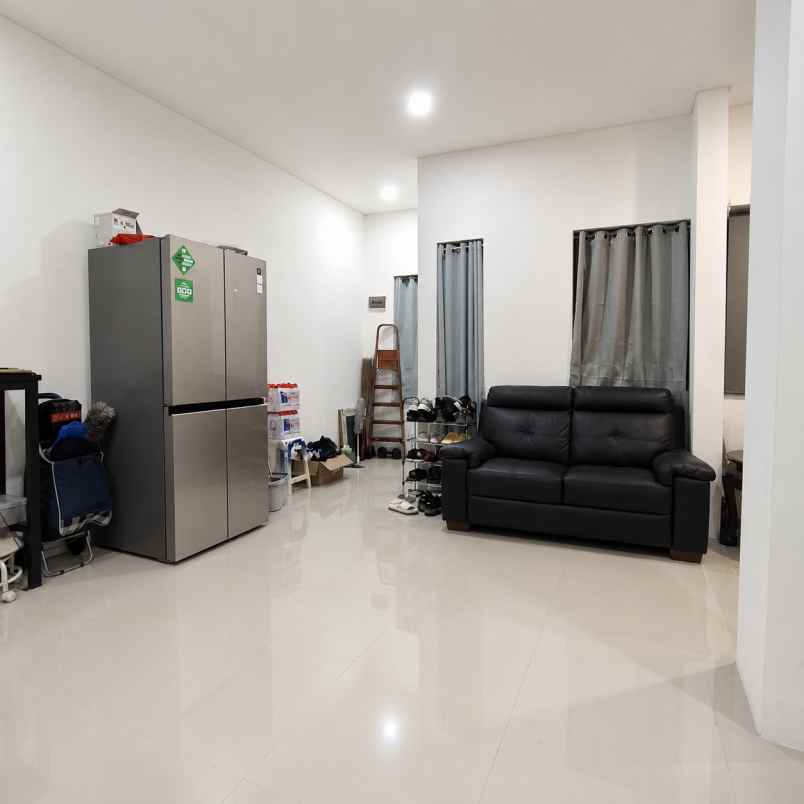 dijual rumah widari village legok tangerang
