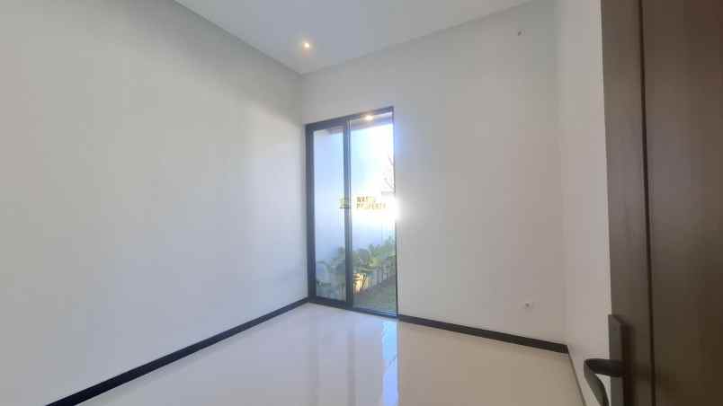 dijual rumah widodomartani ngemplak