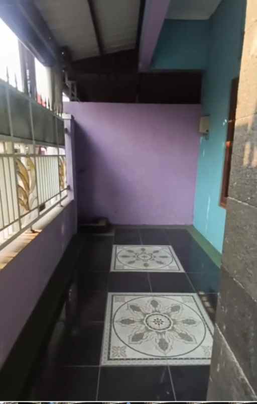 dijual rumah wirokerten