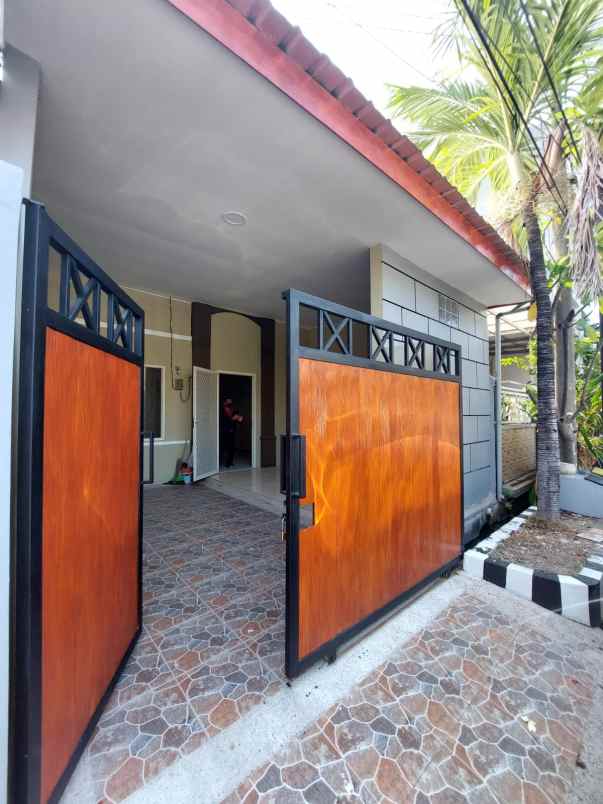 dijual rumah ykp pesona asri