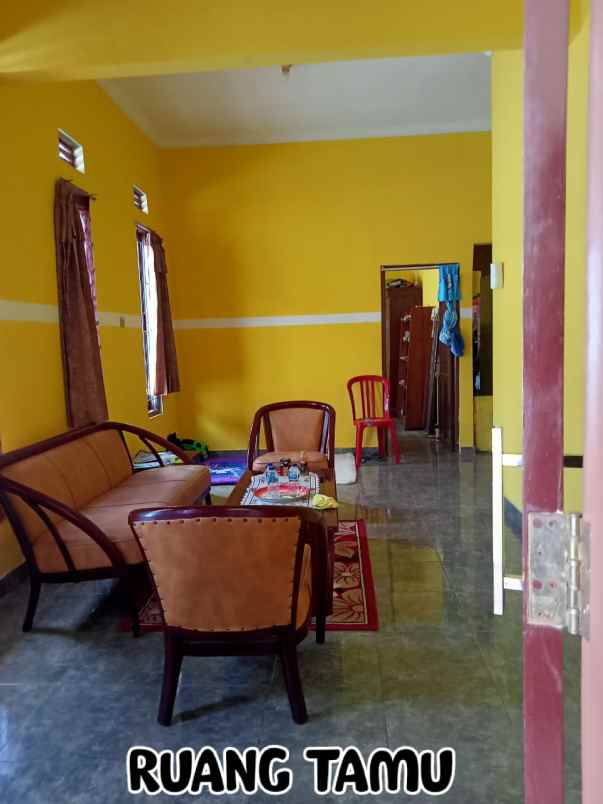 dijual sepakbola 1rumah 12 kosan 2ruko