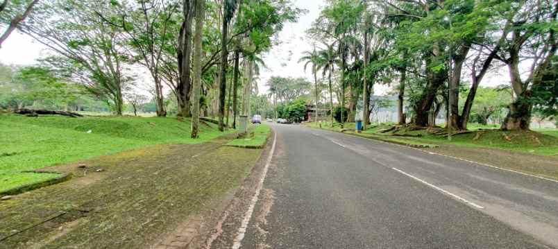 dijual tanah bukit golf