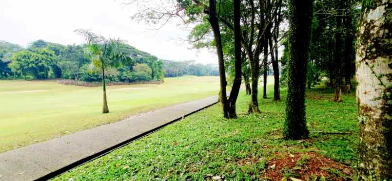 dijual tanah bukit golf