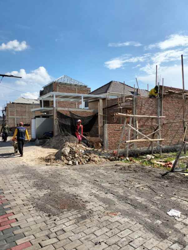 dijual tanah jalan hanton toriyo