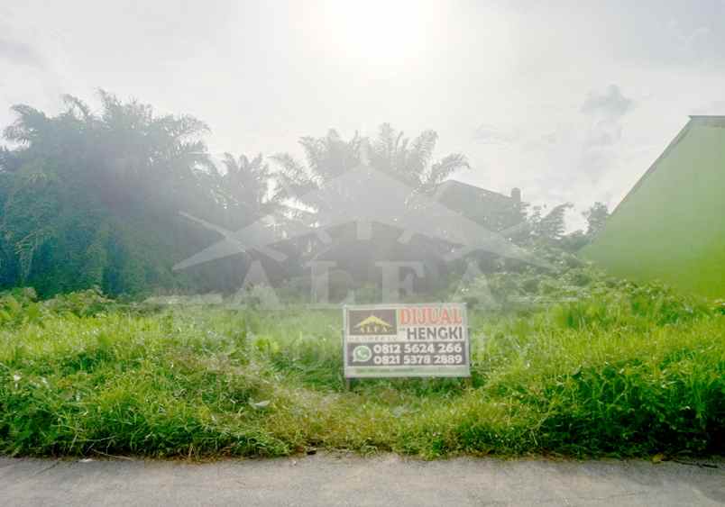 dijual tanah jalan karya baru