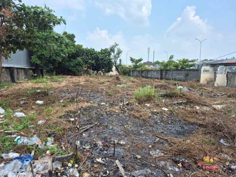 dijual tanah jalan raya setu grand