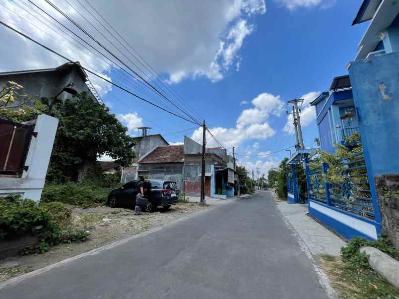 dijual tanah jl kaliurang km 7 sinduharjo