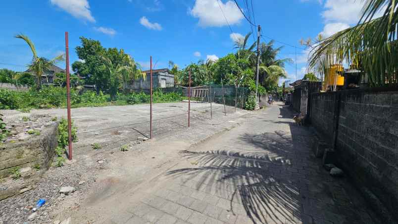 dijual tanah residensial lokasi buduk