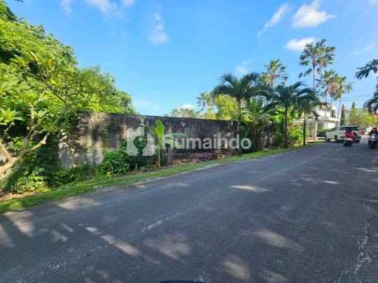 dijual tanah strategis 536m di canggu bali dijual
