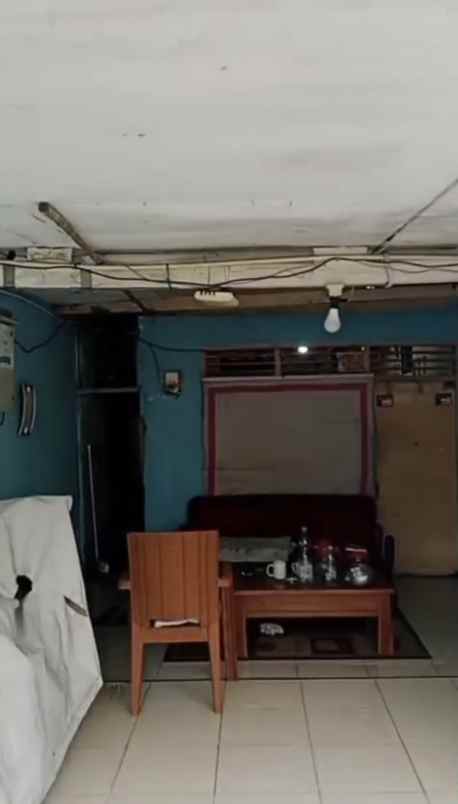 dijual tanah strategis bonus rumah kampung