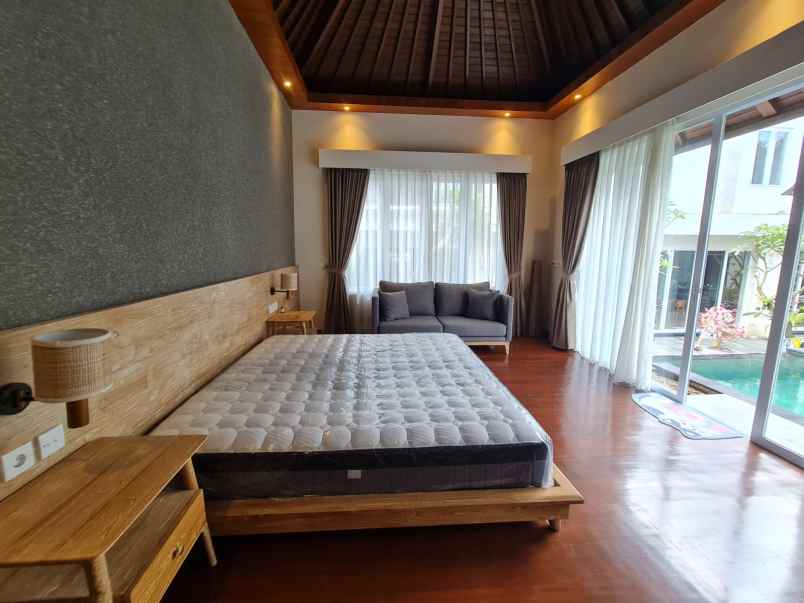 dijual villa baru lantai 2 lokasi kayutulang canggu