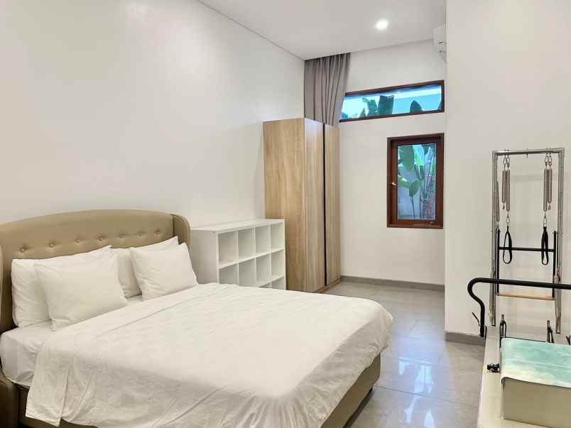 dijual villa canggu