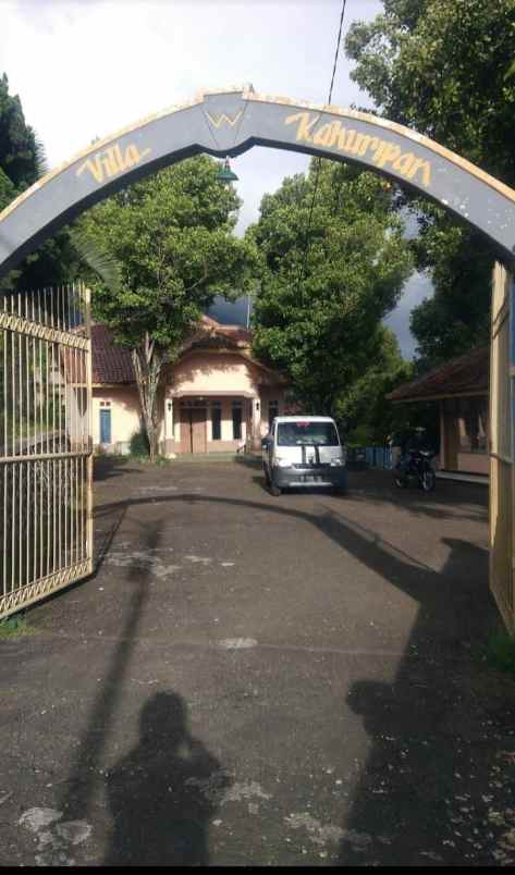 dijual villa jl babakan batawi pasirwangi