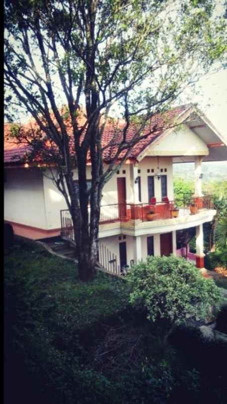 dijual villa jl babakan batawi pasirwangi