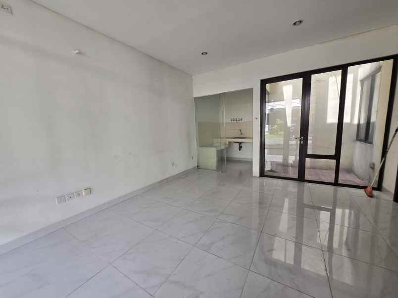 disewa murah rumah lavon swan city cluster gracia