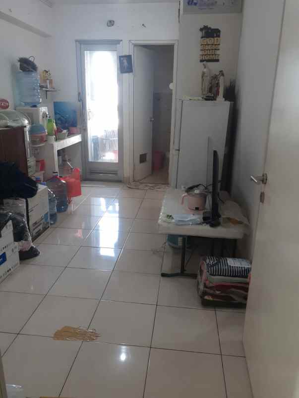 disewakan apartemen greenbay unfurnished