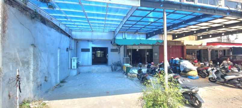 disewakan ruko gudang kantor jl letjend soeprapto