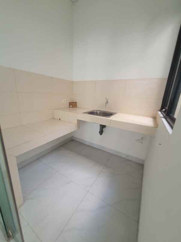 disewakan rumah cluster allura lavon swan city