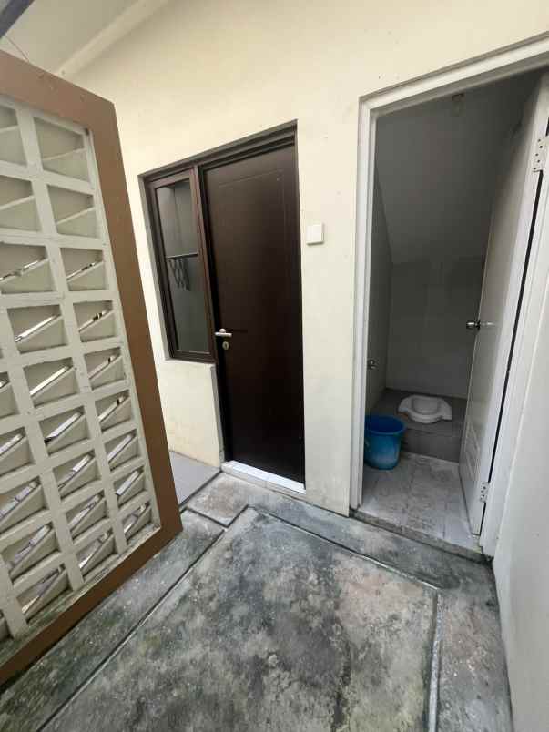 disewakan rumah jakarta garden city