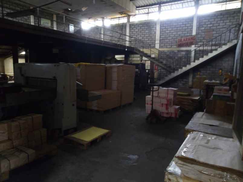 gudang ex percetakan di cipinang jakarta timur