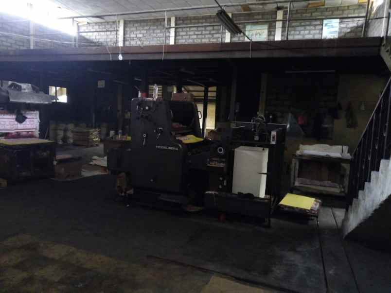 gudang ex percetakan di cipinang jakarta timur