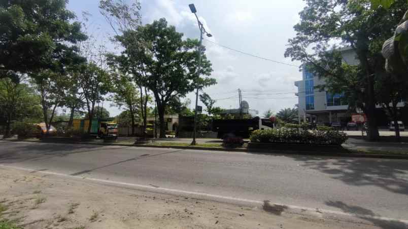 hotel jalan utama medan sunggal dijual