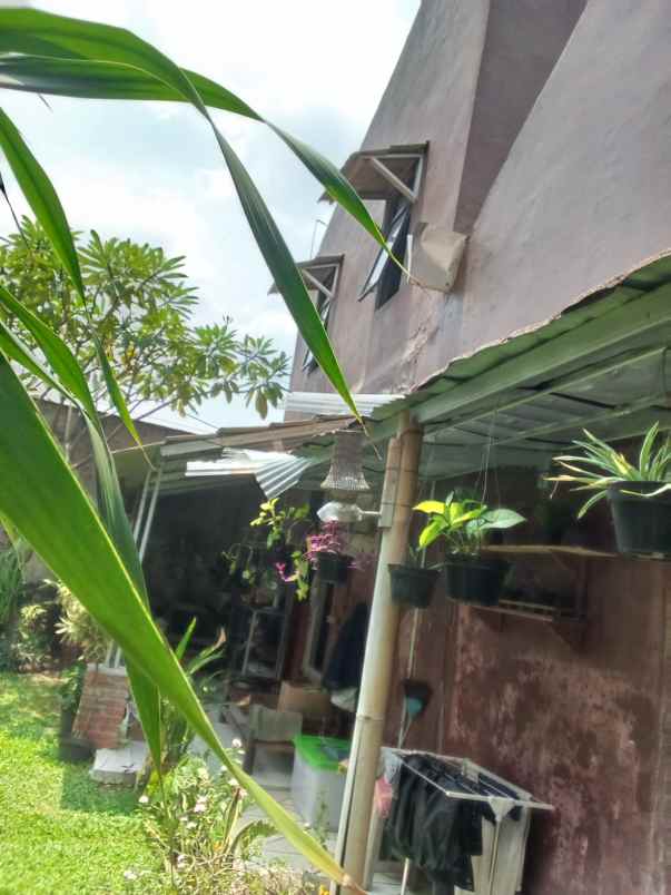 jual cepat rumah 2 lantai di pamulang dekat unpam