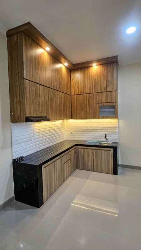 jual rumah cozy siap huni kota wisata cibubur