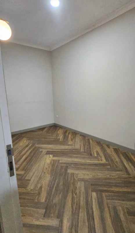 jual rumah cozy siap huni kota wisata cibubur