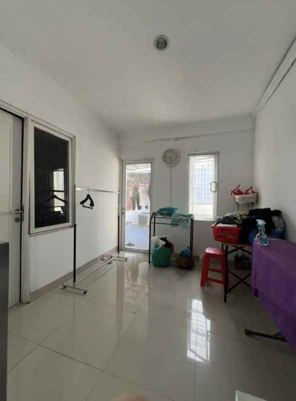 jual rumah furnished golf lake residence jak bar