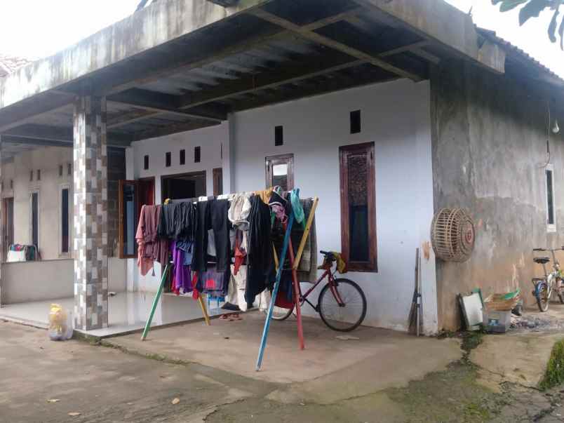 jual rumah kampung sertifikat