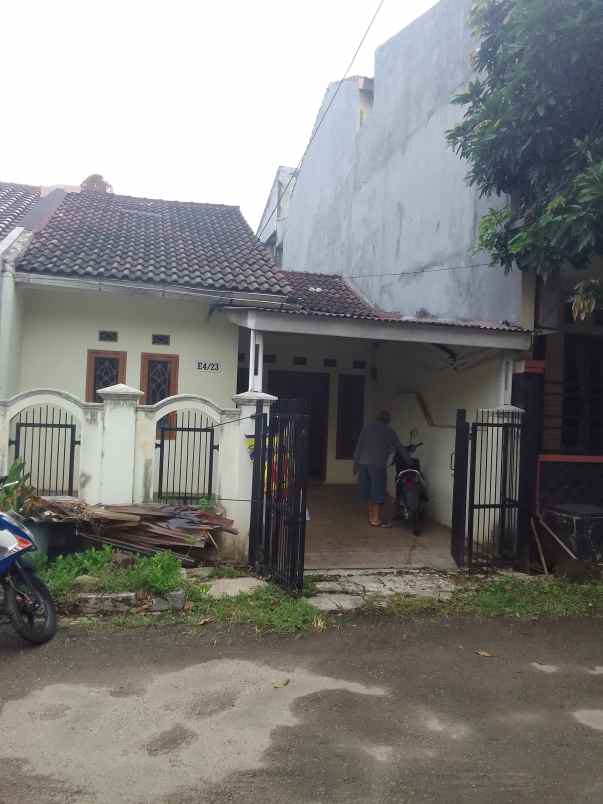 jual rumah komplek siap huni