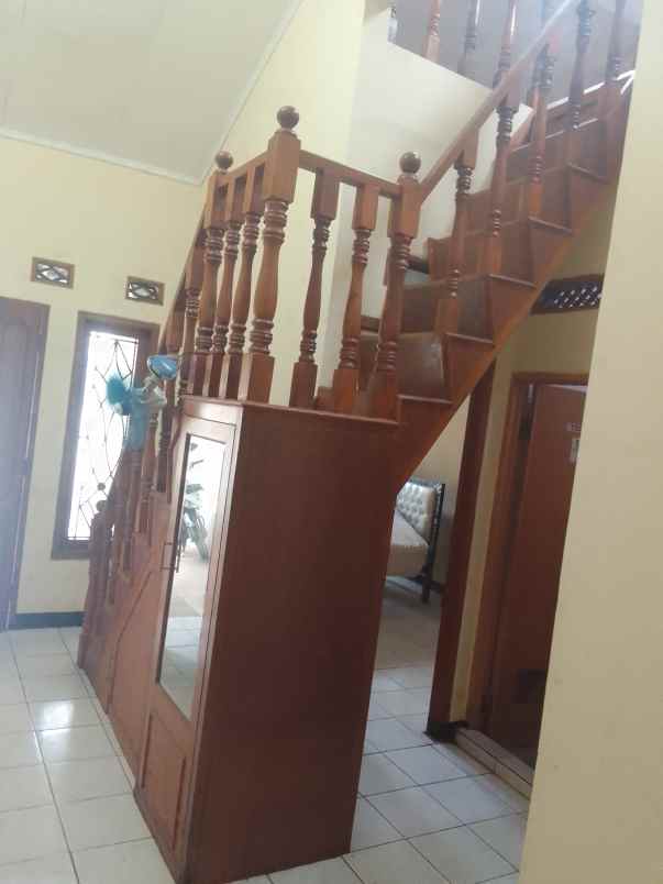 jual rumah komplek siap huni