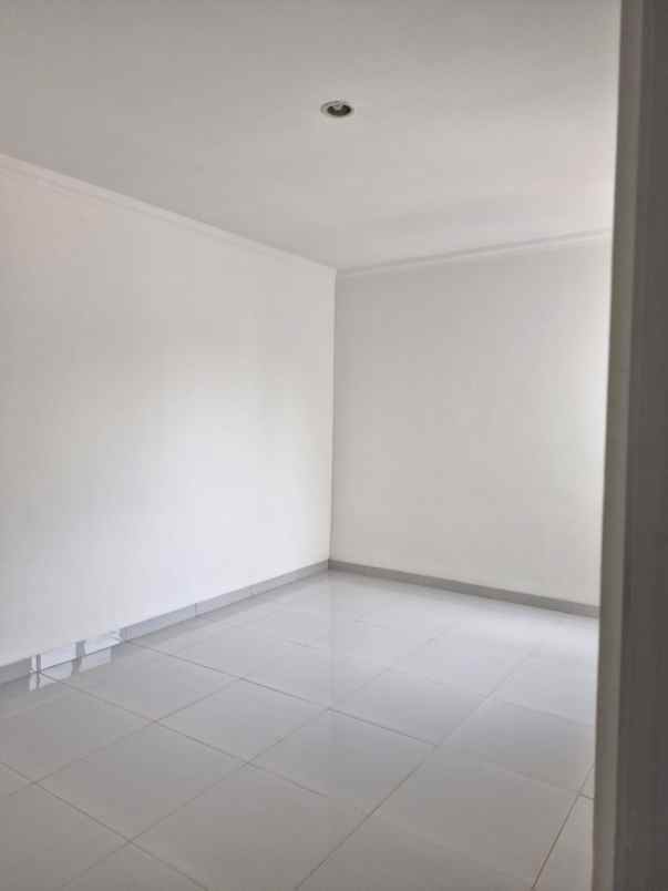 jual rumah legenda wisata cibubur