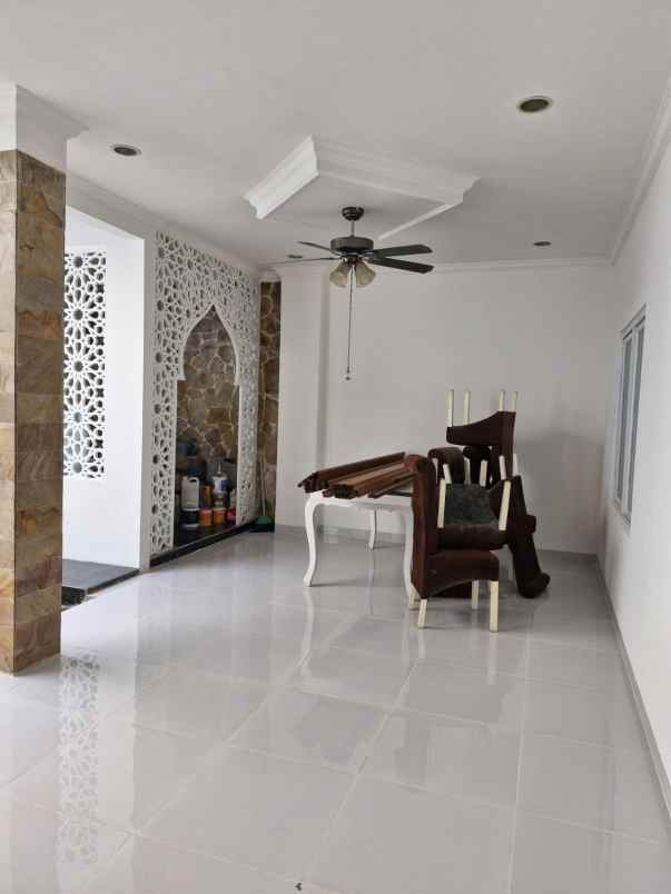 jual rumah legenda wisata cibubur