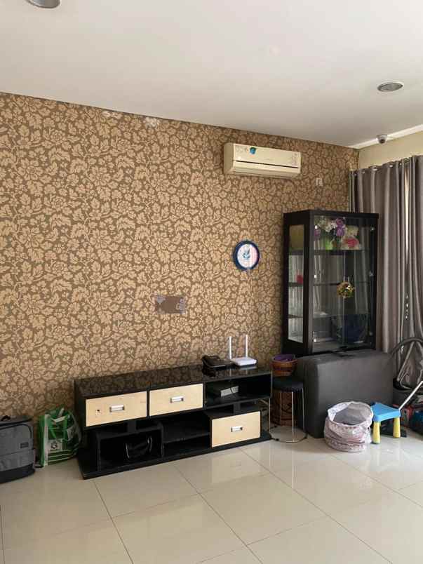 jual sewa rumah pik 1 furnished