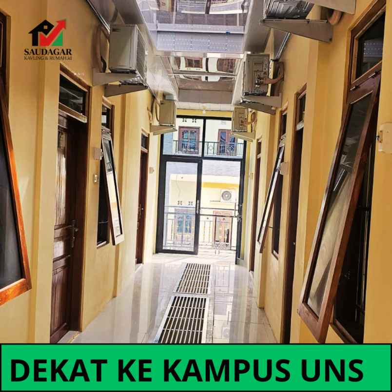 kos mewah exlusif dekat kampus uns solo