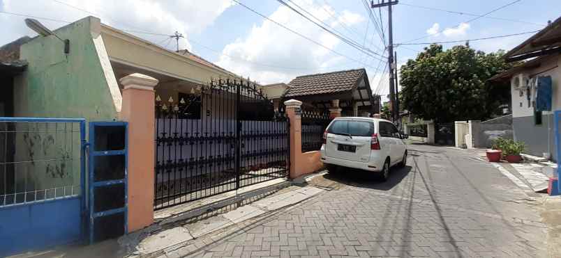 kutisari rumah kos aktif cocok untuk pasif income