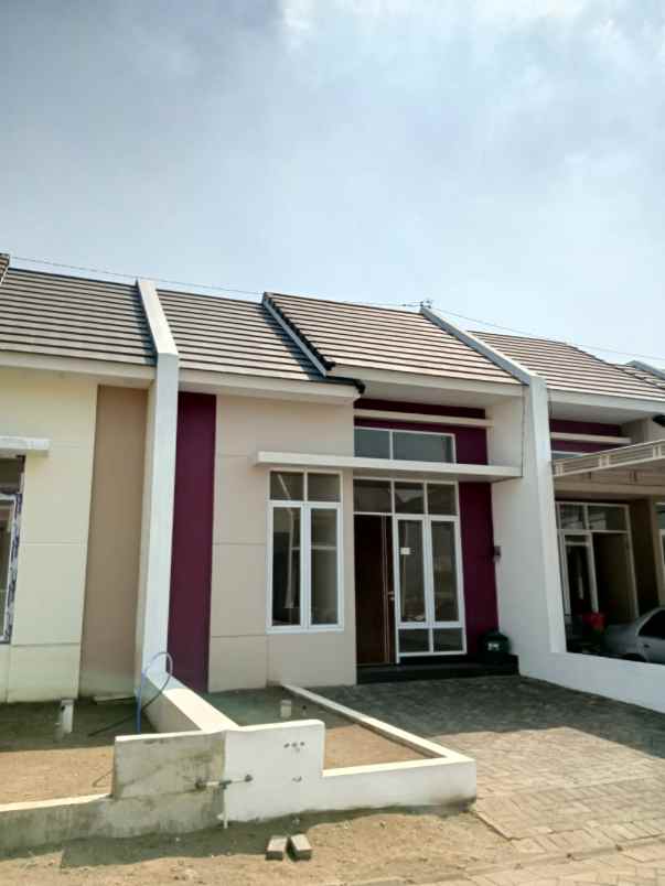 modern home view bagus strategis kota malang