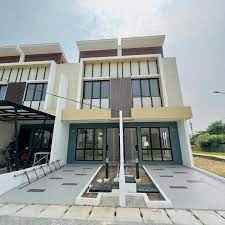 royal palm blossom cengkareng 2025