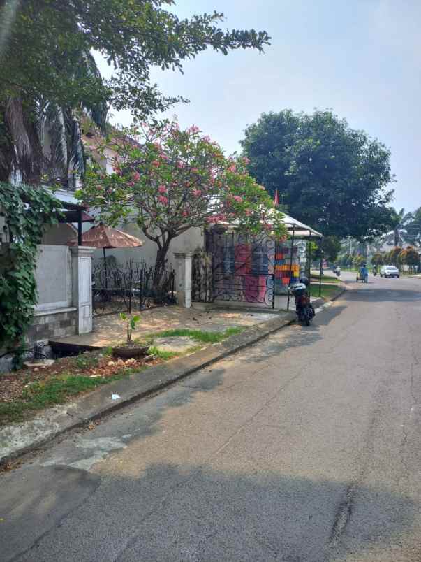 rumah 2 lantai villa dago pamulang tangerang selatan