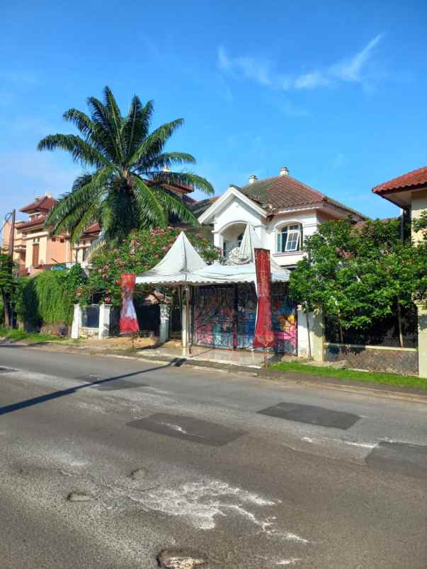 rumah 2 lantai villa dago pamulang tangerang selatan