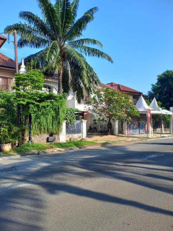 rumah 2 lantai villa dago pamulang tangerang selatan