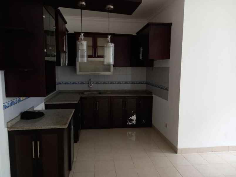 rumah 2lt citra grand cibubur hunian terlwngkao