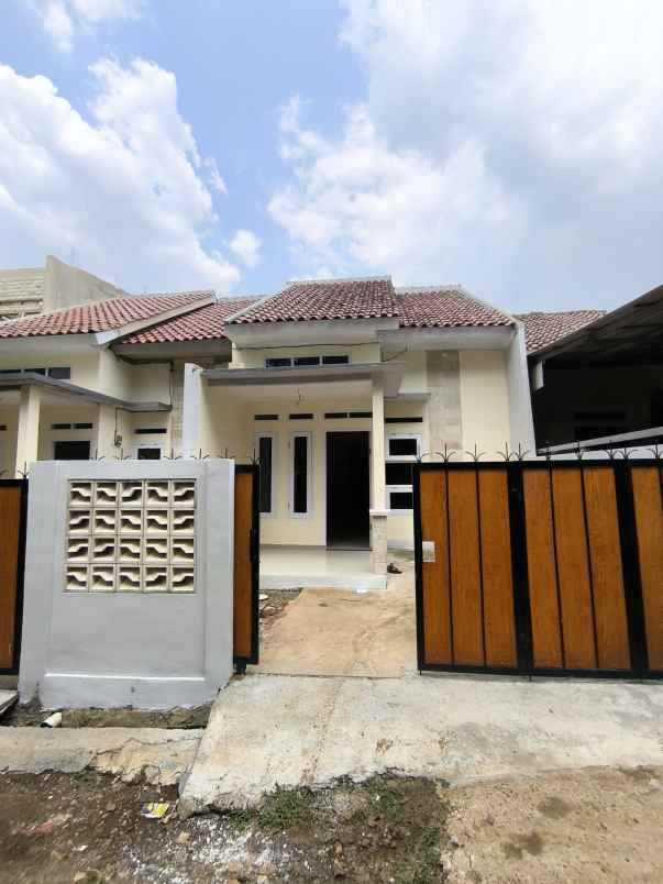 rumah 3 kamar tidur ready siap huni akses mudah