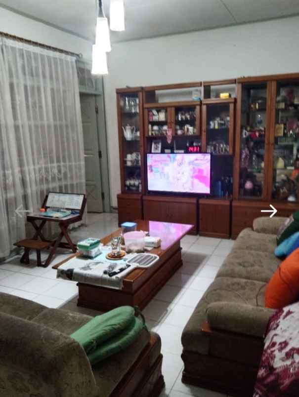 rumah asri siap huni halaman luas di margahayu raya